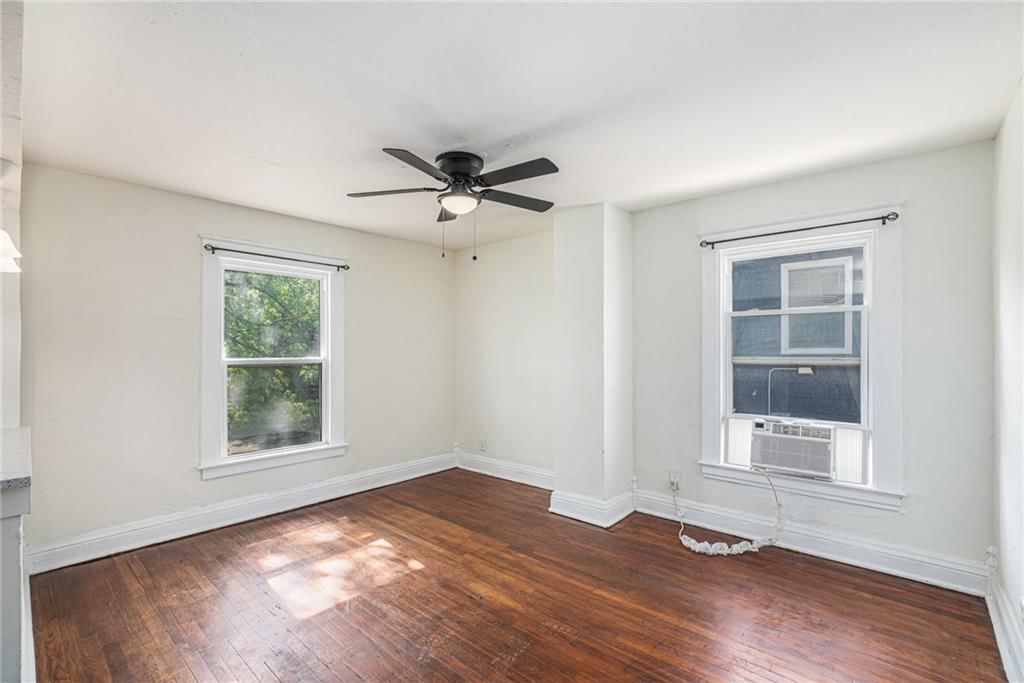 3916 Warwick Boulevard — photo 16
