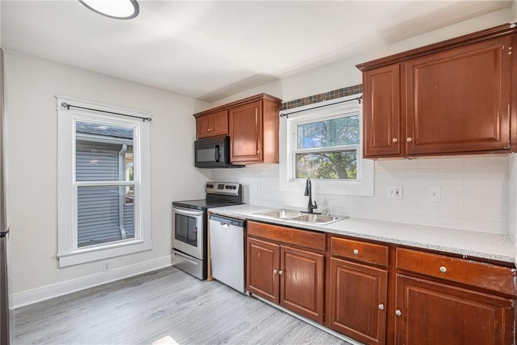 3916 Warwick Boulevard — photo 19