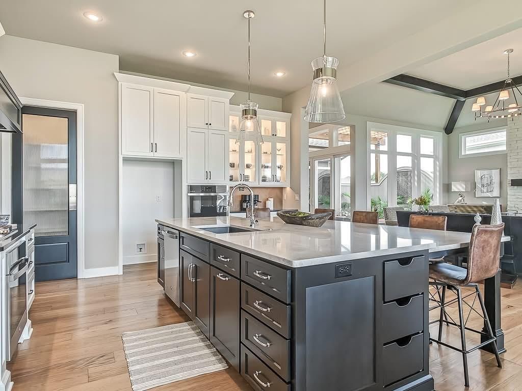 8625 Westridge Court — photo 32