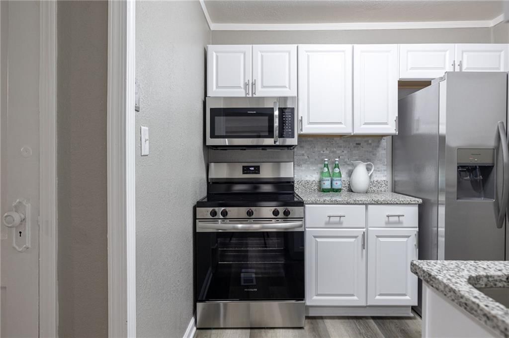 5629 HIGHLAND Avenue — photo 15