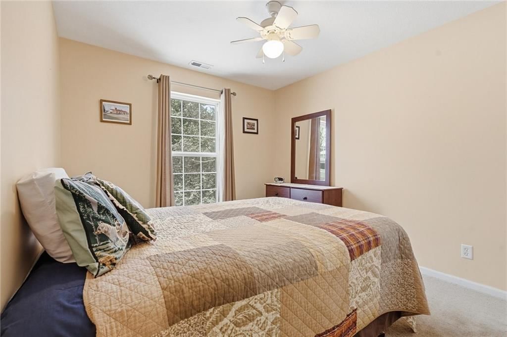 1105 Chapel Street — photo 17