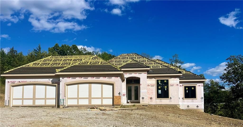 5831 Lentz Drive — photo 2