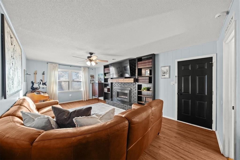 10432 Indiana Avenue — photo 22