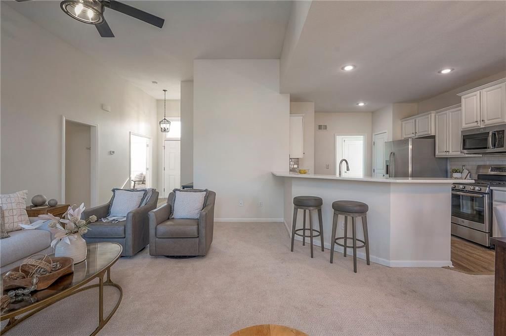 21950 W 119th Terrace — photo 9