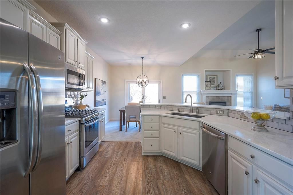 21950 W 119th Terrace — photo 13