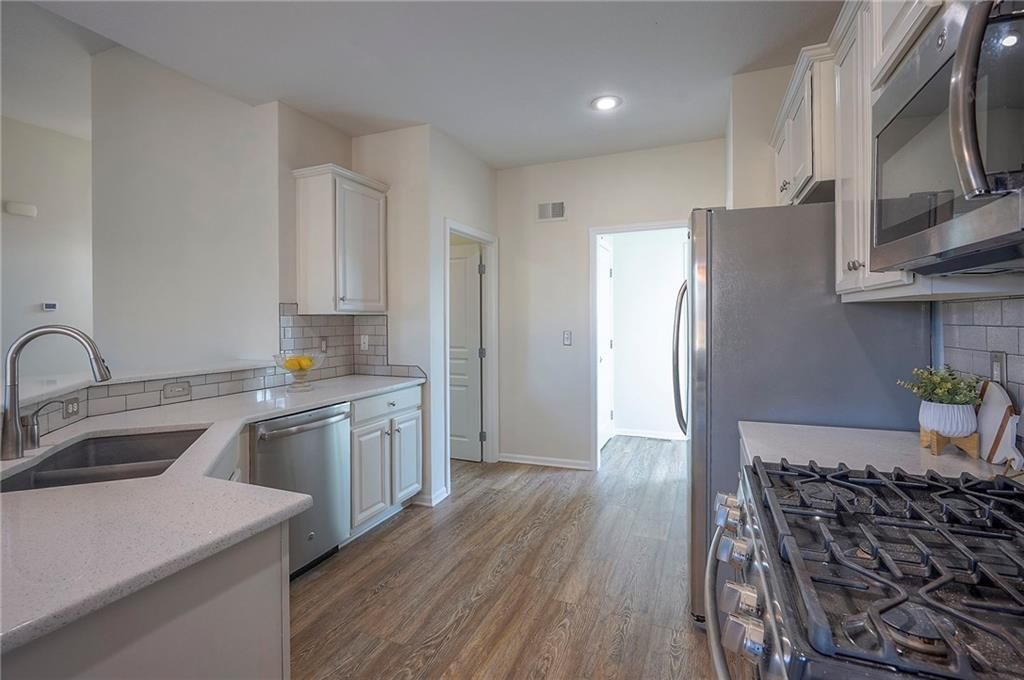 21950 W 119th Terrace — photo 14