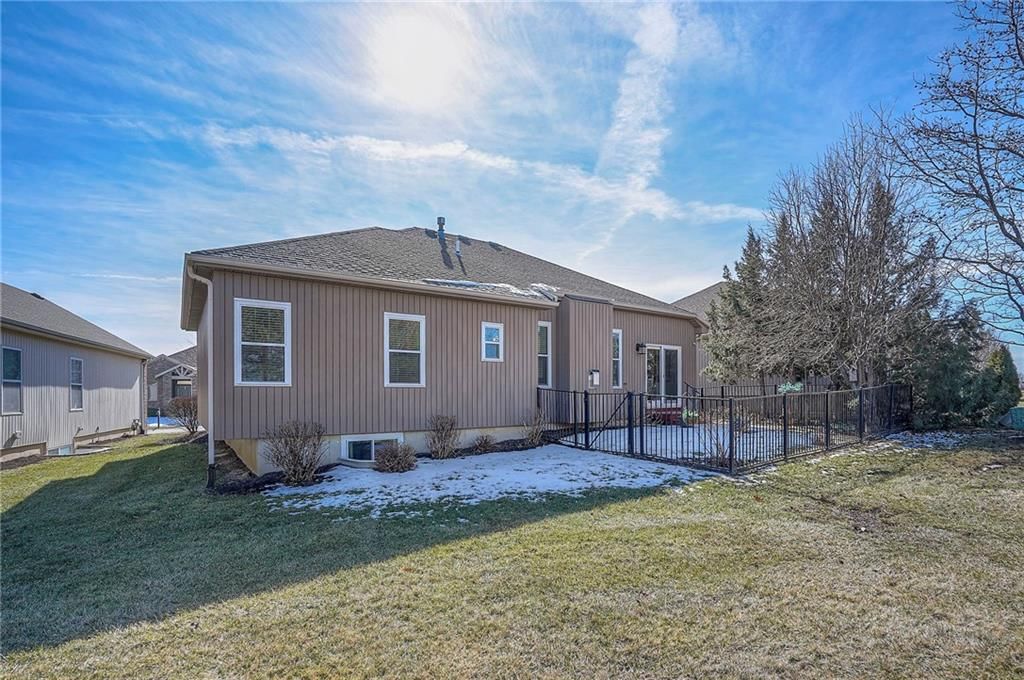21950 W 119th Terrace — photo 30