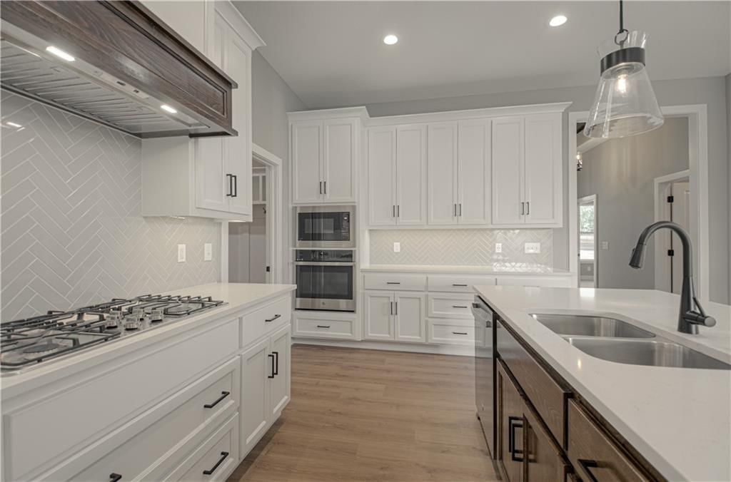 4628 SW Robinson Drive — photo 14