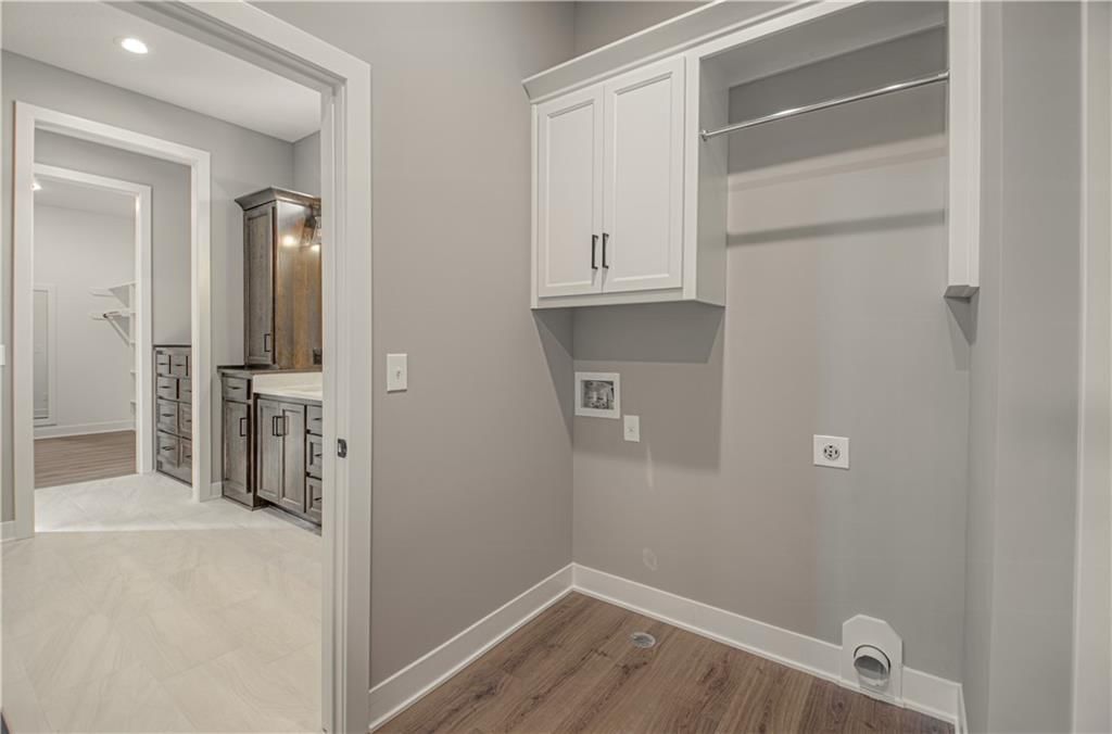 4628 SW Robinson Drive — photo 25