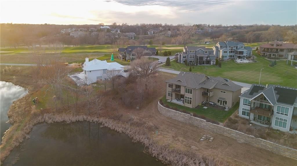 7017 Waters Edge Drive — photo 16