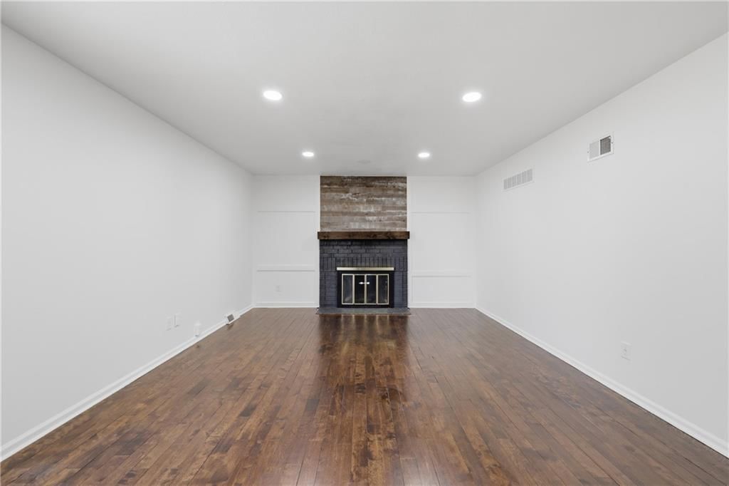 707 SW Savannah Drive — photo 5