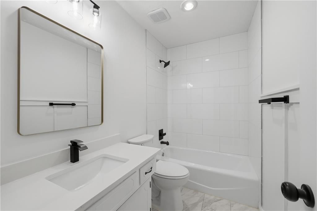 707 SW Savannah Drive — photo 13