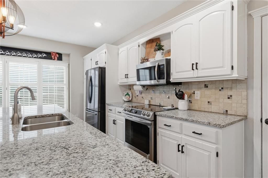 1609 Buckingham Drive — photo 19
