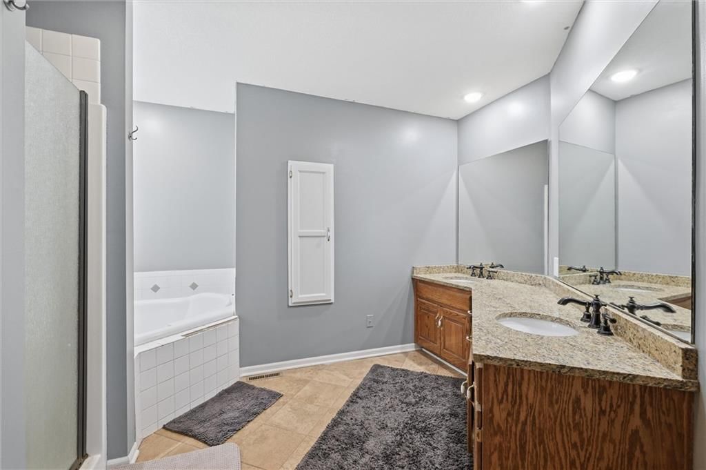 1609 Buckingham Drive — photo 23