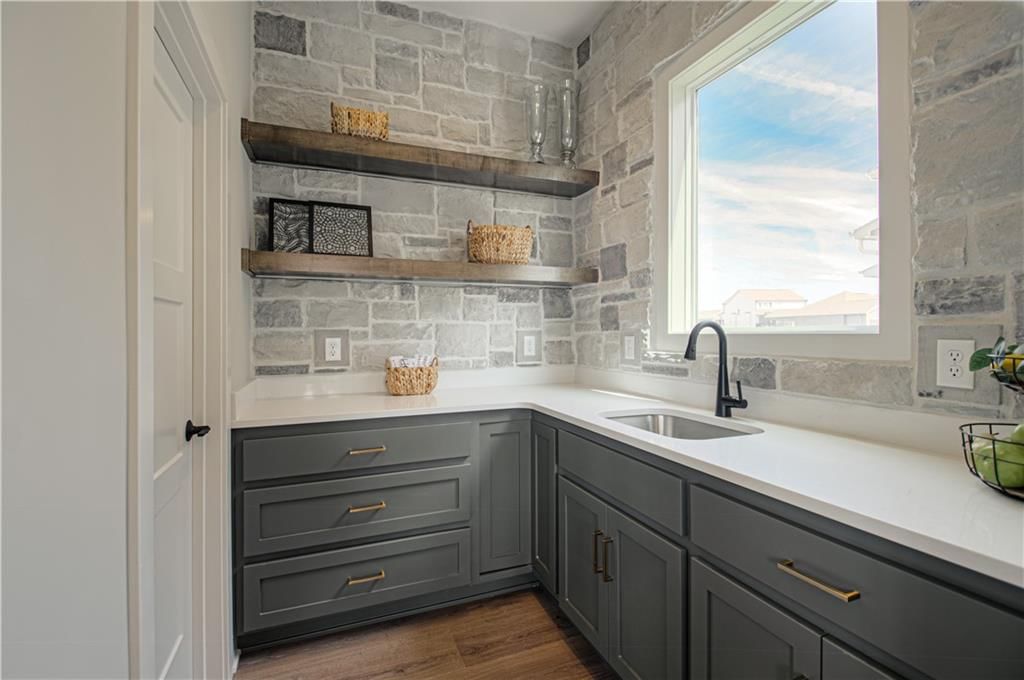 1605 SW Arbor Park Drive — photo 15