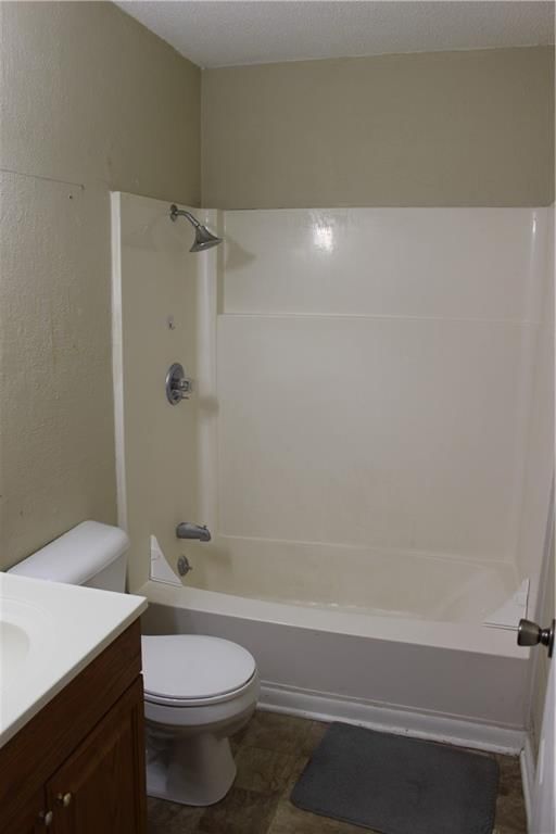900 N Walker Lane — photo 7