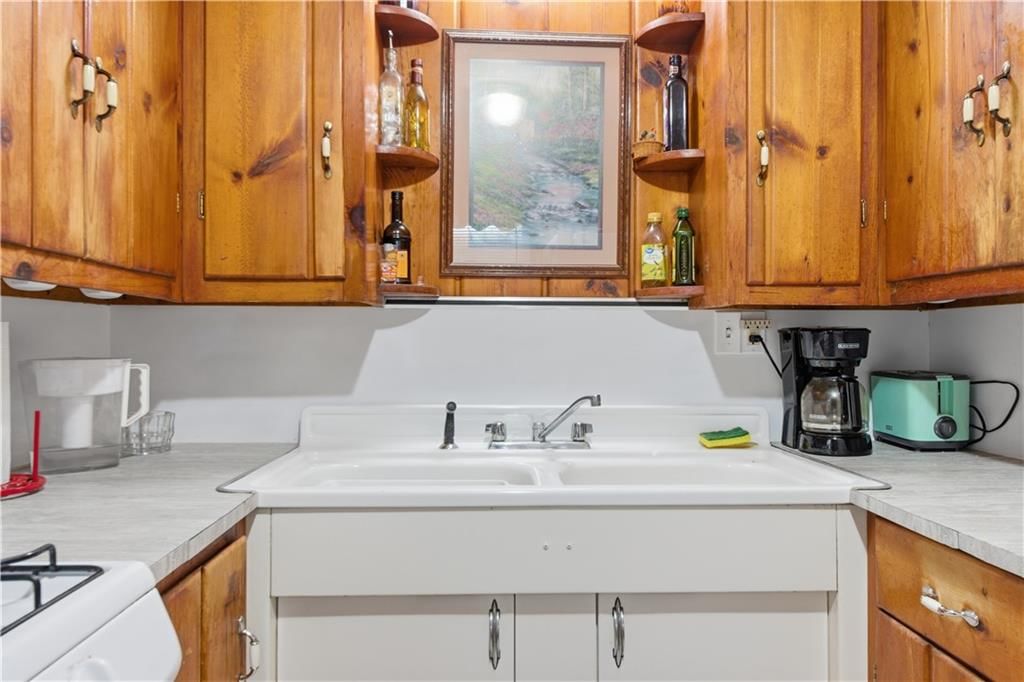 309 S Montgomery Street — photo 13