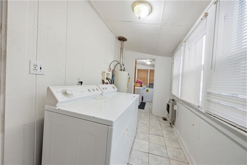 309 S Montgomery Street — photo 16