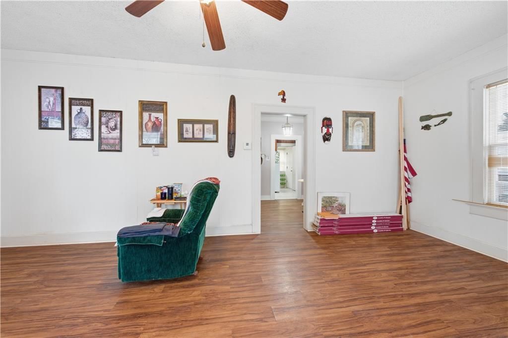 309 S Montgomery Street — photo 18