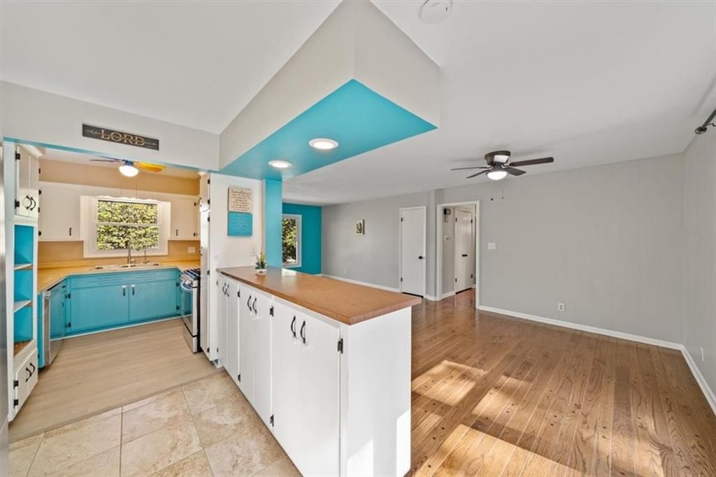 9520 Grandview Street — photo 10