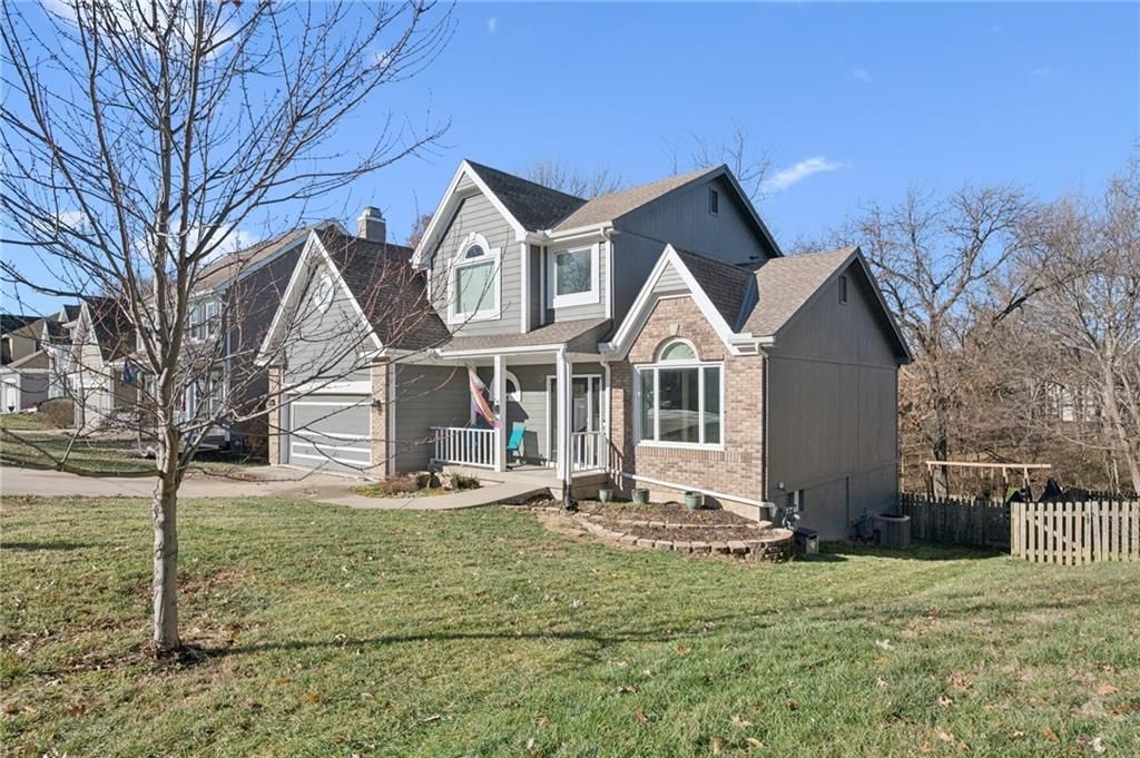 7708 N Atkins Place — photo 2