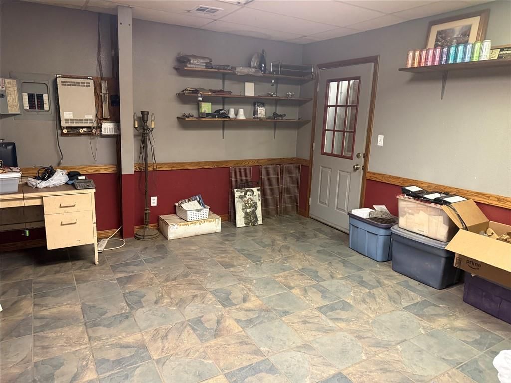 1605 W Maple Street — photo 3