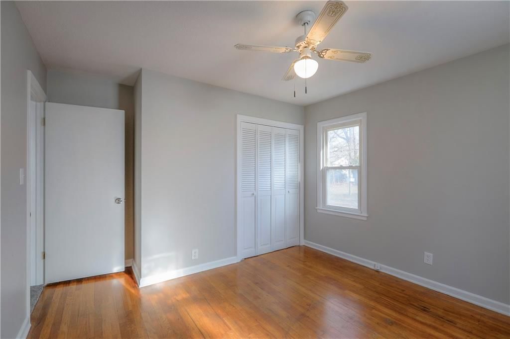 8911 E 74th Street — photo 11