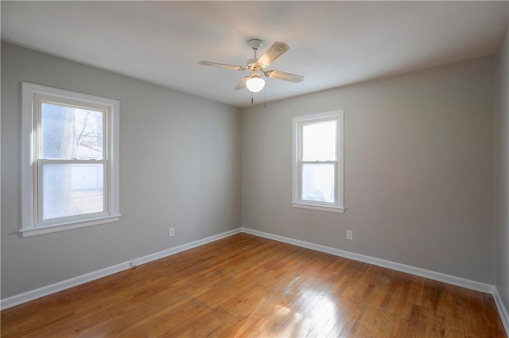 8911 E 74th Street — photo 12