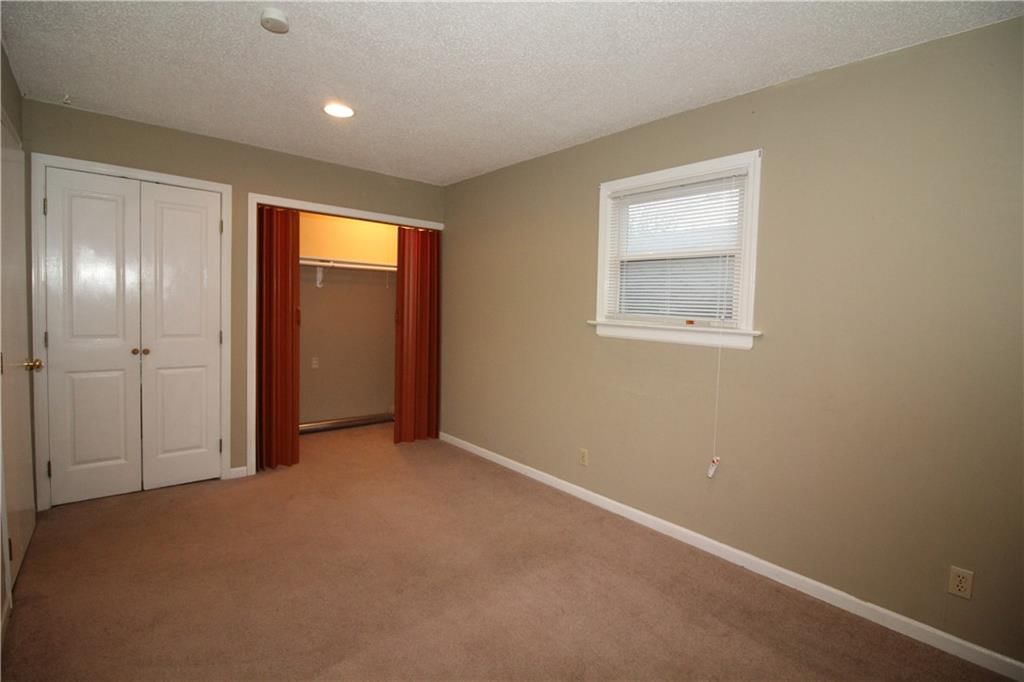 4200 Booth Street — photo 8
