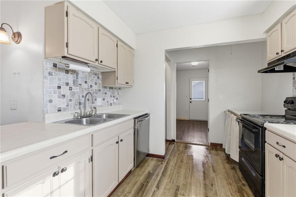 126 SE 240th Road — photo 11