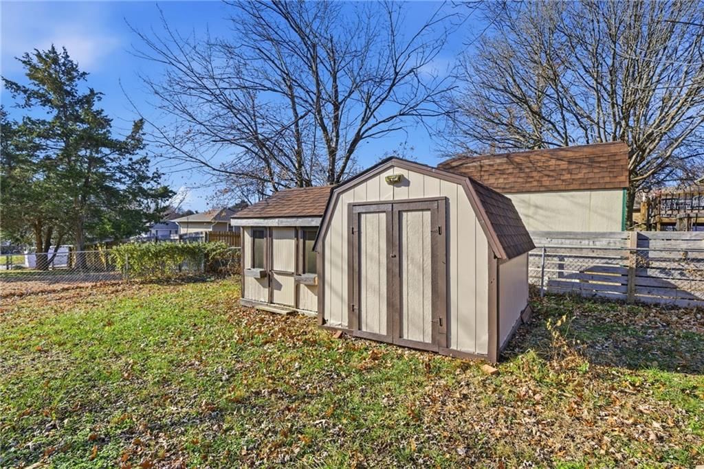 126 SE 240th Road — photo 26