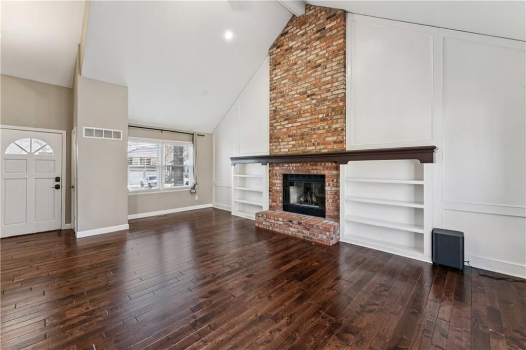 8308 Tomashaw Street — photo 5