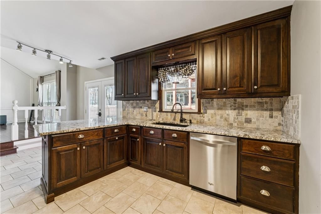 8308 Tomashaw Street — photo 11
