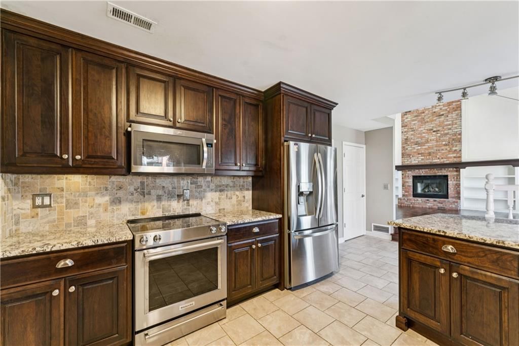 8308 Tomashaw Street — photo 12