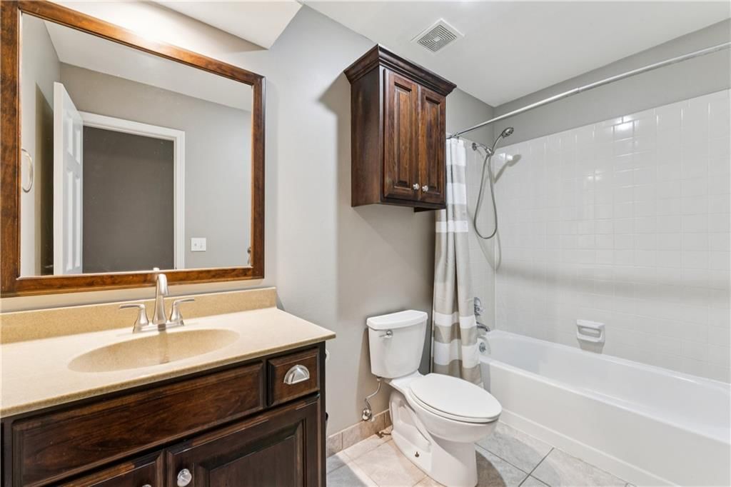 8308 Tomashaw Street — photo 28