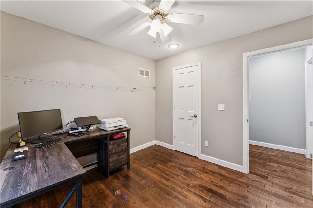 8308 Tomashaw Street — photo 31