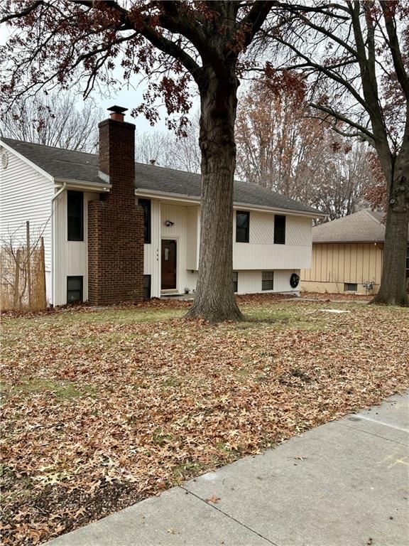 305 NE Sunnyside School Road — photo 2