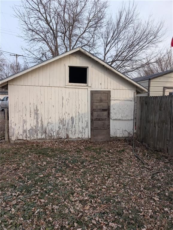 1809 Garfield Avenue — photo 9