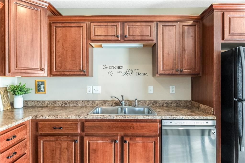 800 Raven Court — photo 5