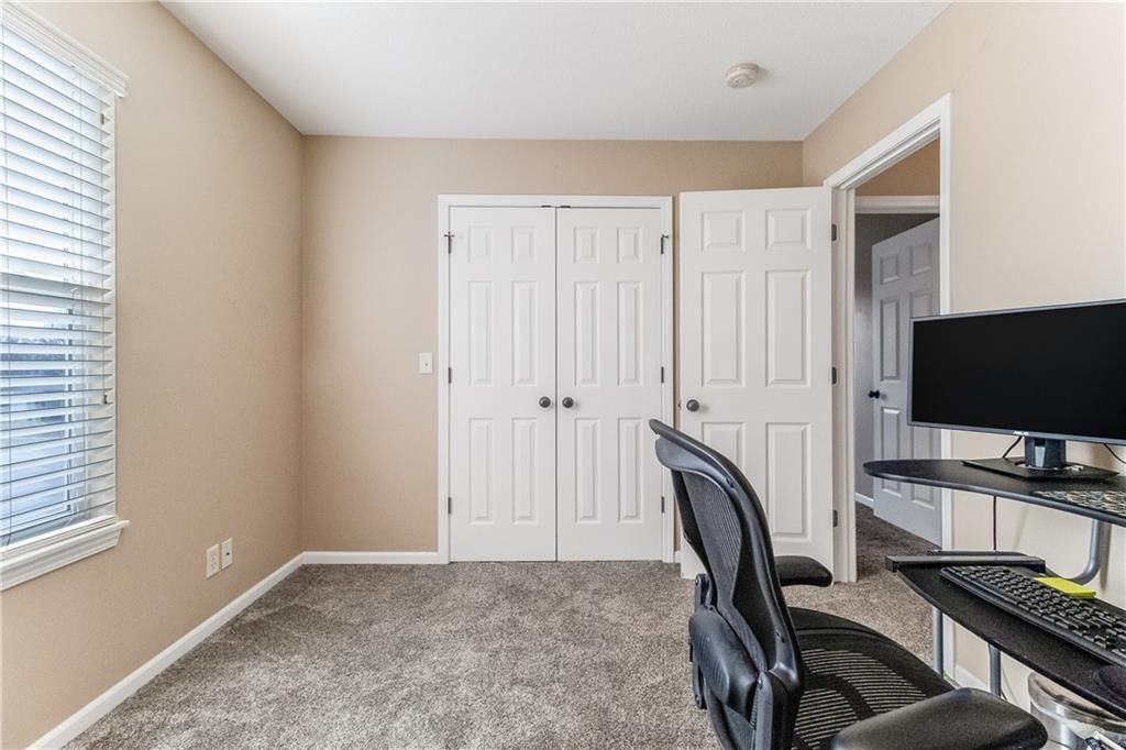 800 Raven Court — photo 18