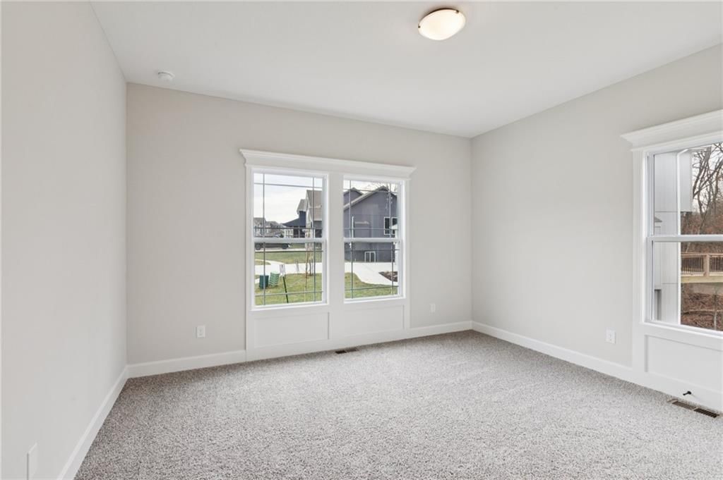1300 Melissa Court — photo 33