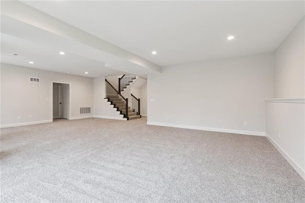 1300 Melissa Court — photo 42