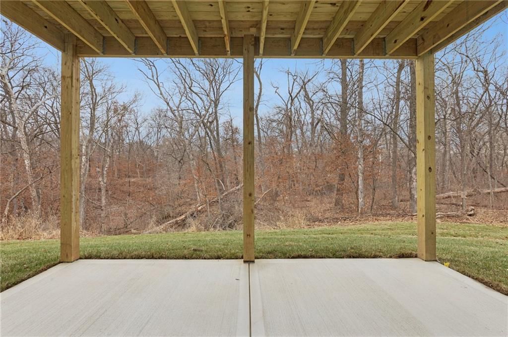 1300 Melissa Court — photo 44