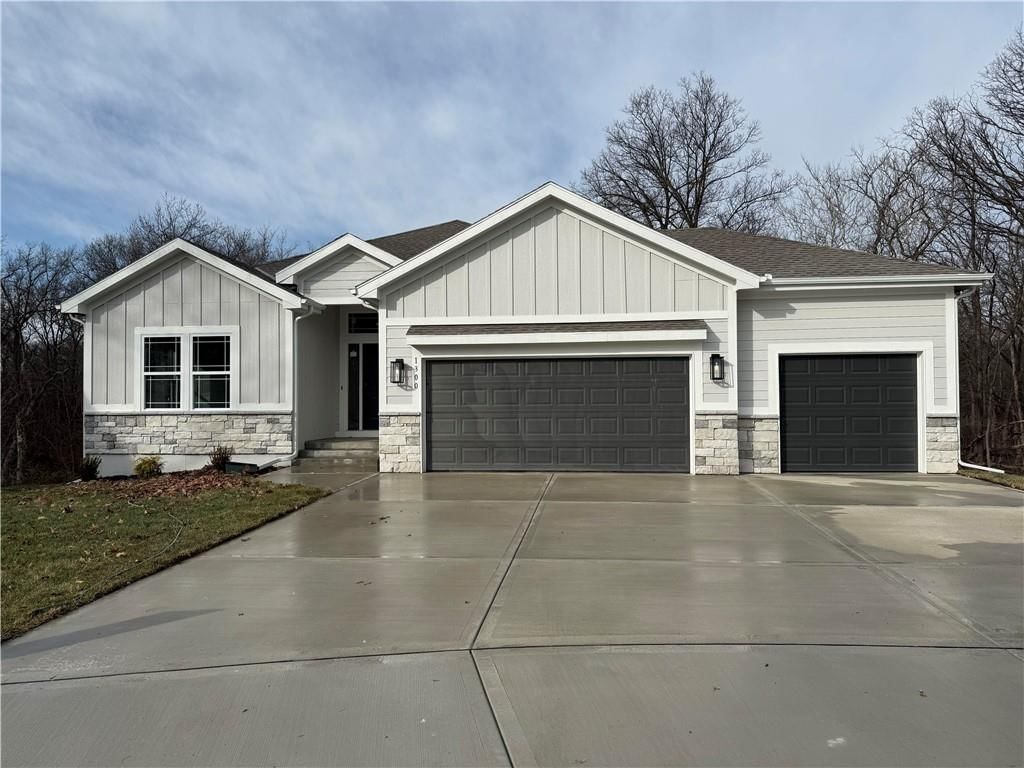 1300 Melissa Court — photo 48