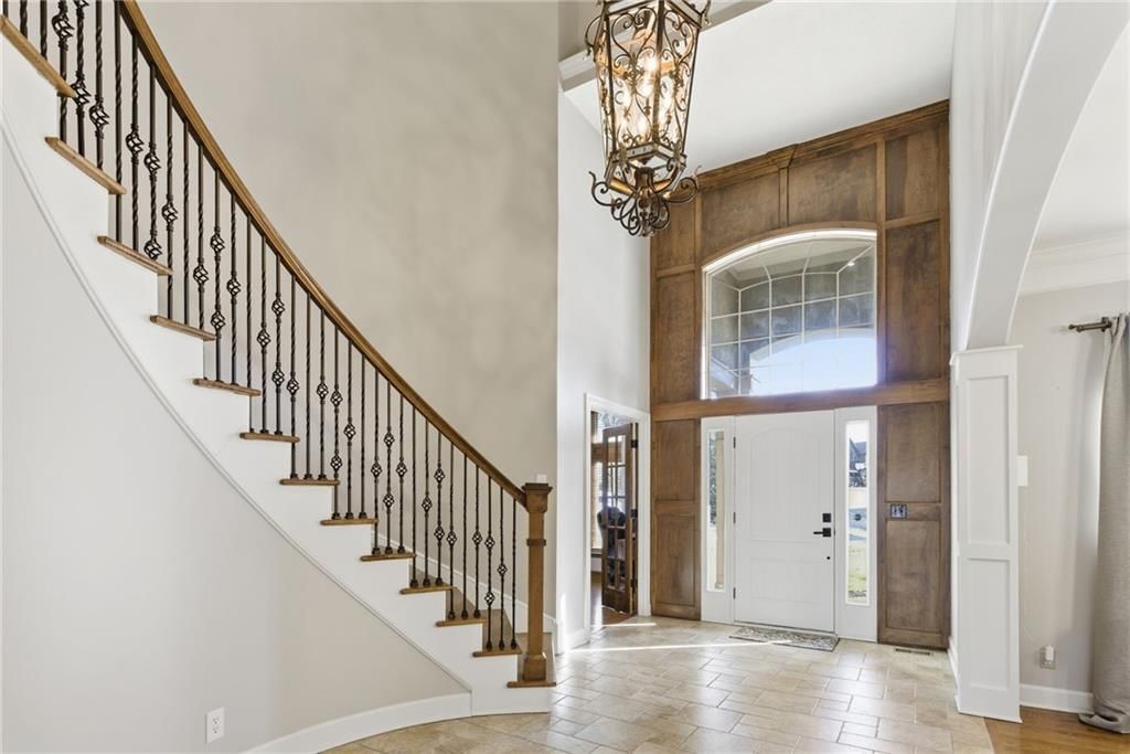 1729 NE Woodland Shores Court — photo 4