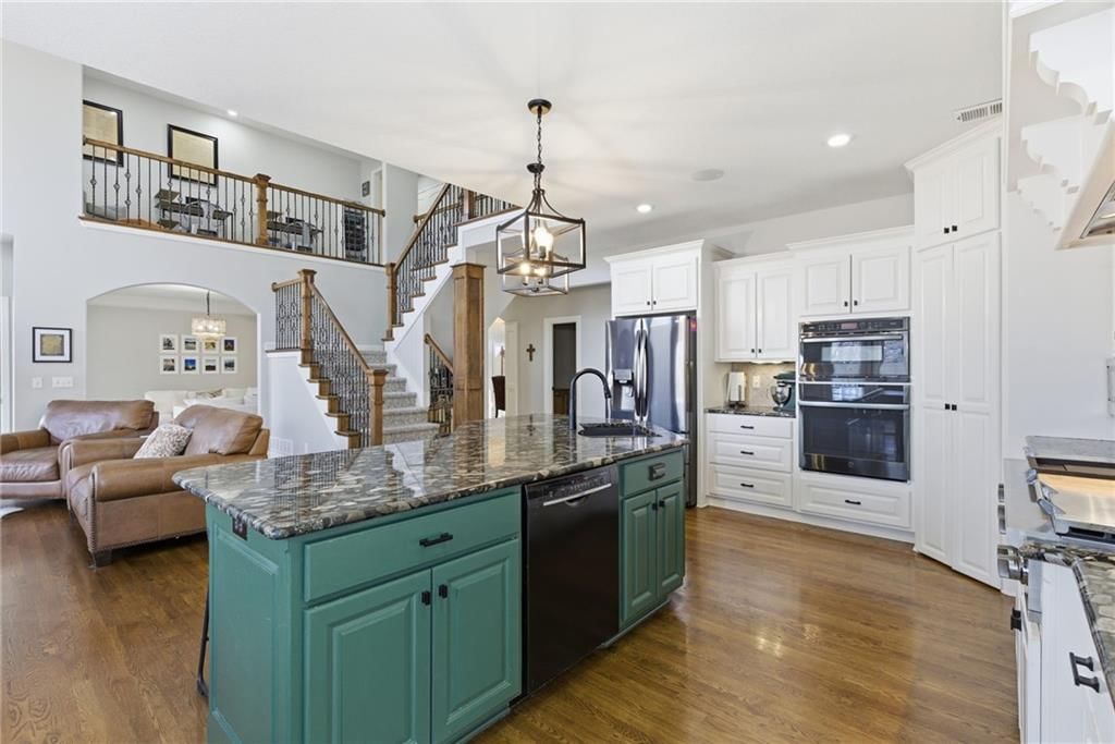 1729 NE Woodland Shores Court — photo 14