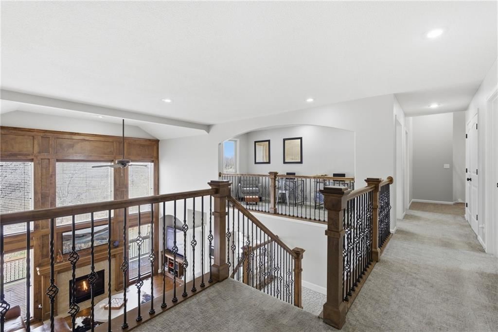 1729 NE Woodland Shores Court — photo 39