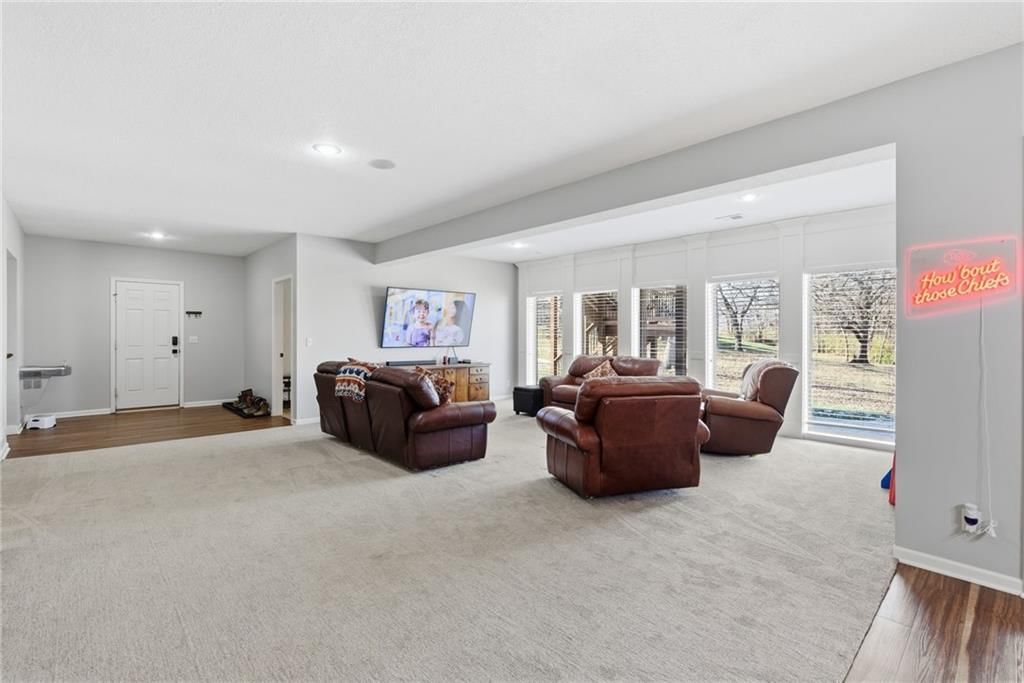 1729 NE Woodland Shores Court — photo 58