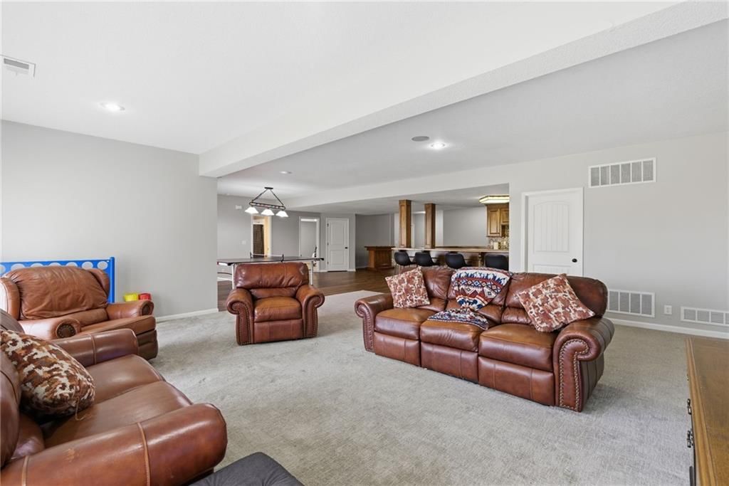 1729 NE Woodland Shores Court — photo 61