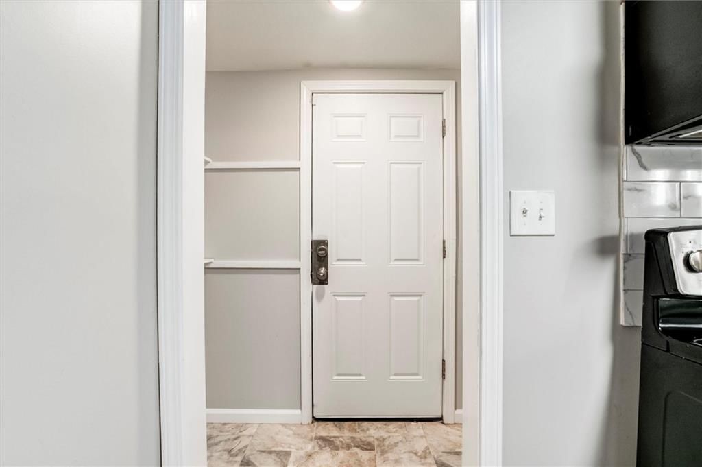 2409 Chestnut Avenue — photo 13
